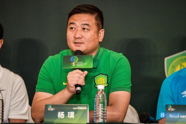 调教母狗视频